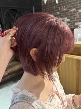 ノラ ヘアーサロン(NORA HAIR SALON) 切りっぱなしボブ顔まわりレイヤー分リーチありピンクカラー