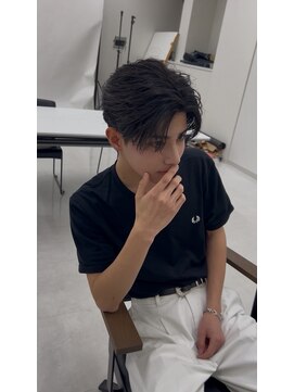 メンズサロン キング 心斎橋店(Men’s salon K!ng) ホワイトメッシュ/ツイスト/ツイスパ/パーマ/メンズ/眉毛/心斎橋