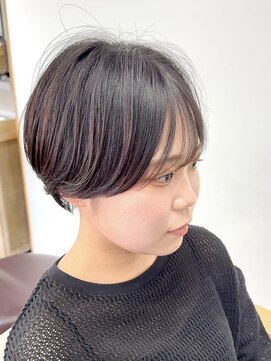 ルアン 大分駅店(ruen) 大分ショート/ハンサムショート/センター分け/丸みショート