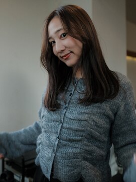 グレージュ　秋冬カラー　レイヤーカット　梅田　中津　20代