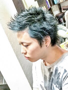 オムヘアーバイグルーマーズ(HOMME HAIR by GROOMER/S) #SidViciou風#ハイトーン×束感MAXショートレイヤー#Homme2櫻井