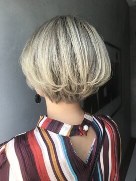 ジーナ(XENA) マッシュホワイト