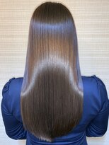 クーラ(Cura)&nbsp;髪質改善トリートメントで美髪に