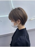 耳掛けハイトーンショート