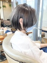 バンプ ギンザ(BUMP GINZA)&nbsp;30代、40代/丸みとくびれショートボブ×グレージュ/大宮