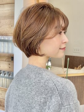 ビュー フクオカ(VIEW FUKUOKA) モードに大人可愛いダークアッシュイメチェンボブ