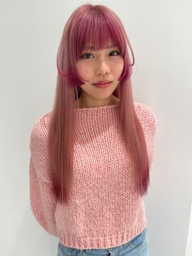 レノ(RENO) ハイトーンブリーチピンクベージュ裾カラー姫カット