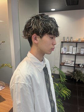 スタイル 茅ケ崎(STYLE) 【ハクラ】マッシュパーマ シャドウパーマ メンズハイライト