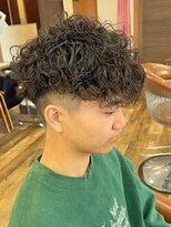 フェノメノン 豊田店(PHENOMENON)&nbsp;豊田巻きパーマ刈り上げ