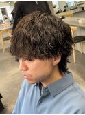 渋谷波巻きスパイラルパーマシャドウパーマメンズボブウルフ