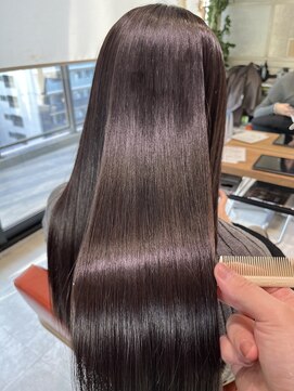 シオ 流山おおたかの森(Sio) 髪質改善縮毛矯正ロングレイヤー