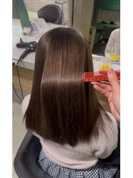 ダブルカラ―　 チョコレートブラウン　ケアストレート