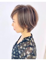 トニーアンドガイ 青山店(TONI & GUY)&nbsp;大人丸みショート　カーキベージュシアカラーショートヘア