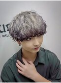 フォックスカラー×メンズマッシュ×スパイラルパーマ仕上げ
