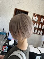 イルミ(iLUMi)&nbsp;iLUMi　×　ホワイトベージュ