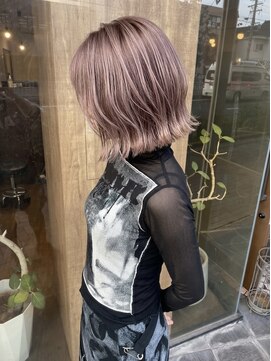 ニコリヘアワークス(nicori hair works) ハイトーン×外ハネ×シュガーピンク3