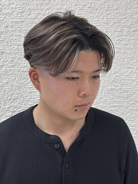 エイトサッポロ 札幌大通り店(EIGHT sapporo) メンズハイライト/ニュアンスパーマ/テーパーフェード