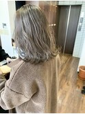 切りっぱなしくびれロブ×ミルクティーグレージュ【小笠原 剛】