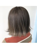 テクライズ 豊橋店(TECHRISE)&nbsp;シルバー×グレージュ×ハイライト