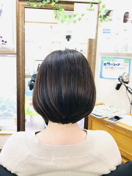 タクミ 美容院 庭瀬店(Takumi) ミニボブ