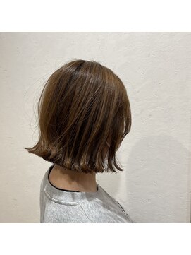 エフ(ef) 外はねボブ