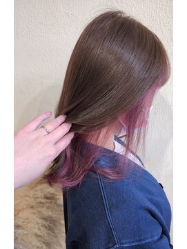 ダブル バイ フローリッシュ(Double × F) カシス系インナーカラー