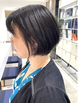 ステアケース 武蔵小杉店(stair:case) 大人ショートボブ/ひし形耳かけショート/白髪ぼかし30代40代50代