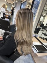 ラフ 難波店(LAFF) #黒髪#ボブルフ#ネビージュ#小顔#ワンレン