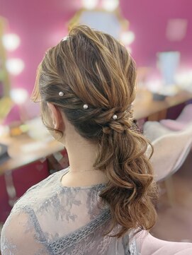 スパークル(SPARKLE-) ポニーテール