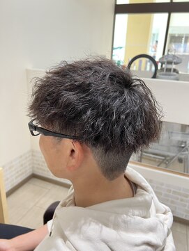 デザイニングヘアードゥ(designing hair Deux) メンズツイストパーマ