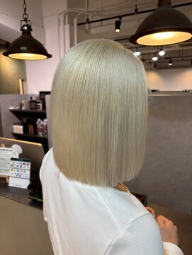 メリー オオサカ(Merly Osaka) white white beige