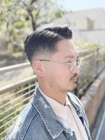 刈部倶楽舞&nbsp;サイドパート/スキンフェード　メンズ/バーバー/フェード