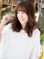 カバーヘア ブリス 志木南口駅前店(COVER HAIR bliss)&nbsp;斜めバング小顔くせ毛風グレーベージュミディh4志木20代30代40代