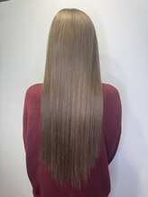 レニア オオサカ(ReniA osaka)&nbsp;ミィミィエクステ100本＋地毛カラー