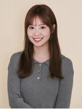 【伊藤 愛子】柔らかい抜け感のある、ゆるふわパーマが得意。その中でもボブやミディアム提案に定評あり☆