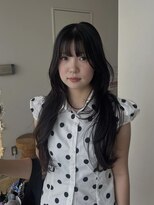エイチ(811)&nbsp;フェイスフレーミングルーツカラー天使の羽バングネオウルフボブ