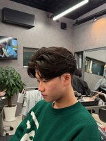 リッチブランドアンドコー(Rich Brand&Co)&nbsp;センターパート/ニュアンスパーマ/韓国/フェーザーパーマ/眉毛