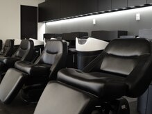 アンドシー(&C.)の雰囲気(フルフラットのシャンプー台で、安らぎのある空間作り。)