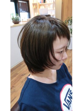 リアム ヘアアンドメイク(liam hair and make) マットハイライト×レイヤーボブ