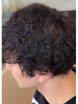 シン(SHIN) スパイラル、ツイスト、波まきランダムパーマ