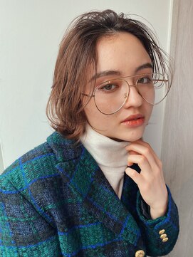 ラマナ(Lamana) 外国人風♪動きのある切りっぱなしスタイル