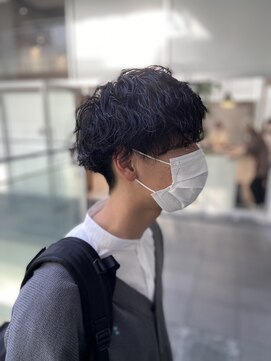 マイティ バイ エイチ(mighty by H) 波巻きパーマ×マッシュ