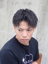 ココロコ(COCO LOCO)&nbsp;針金ドレッド風パーマをかけて２ヶ月後カットしてもパーマきまる