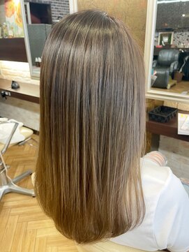 ヘアーギャラリー アヴァン(HAIR GALLERY) ハイライト&メテオカラー