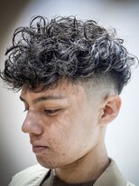 ルースト 京都駅前店(ROOST)&nbsp;バーバースタイル/スキンフェード/ツイスパ/ツーブロック