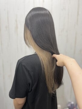 アトリエMAI 北千住 【インナーカラー】王道ミルクティーベージュ10代20代