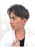 アップバングショートシルバーアッシュ
