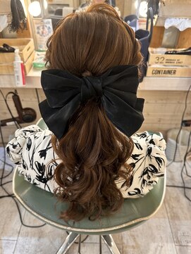 ヘアメイク エンカレッジ(HAIR MAKE encourage) 綺麗め大人ローポニー