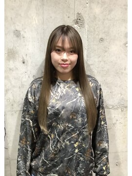 ヴォージュリアン(VOGES LIEN) アルティスト×ミルクティーベージュ