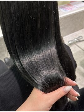 リー 尼崎(Lee) 髪質改善艶カラー 艶髪オージュアトリートメント レイヤーカット